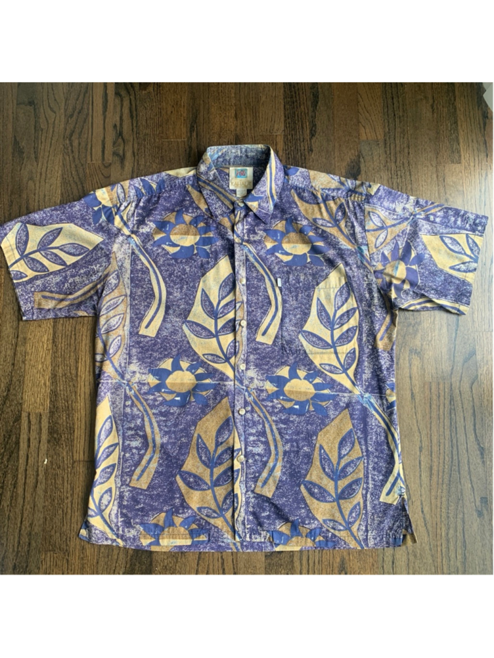 Vintage Kahala Avi Collection Men Hawaiian Button Shirt Blue Tan Cotton Aloha M